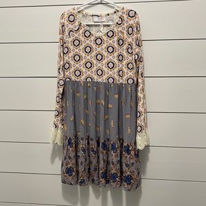 Matilda Jane size 8 dress Excellent condition